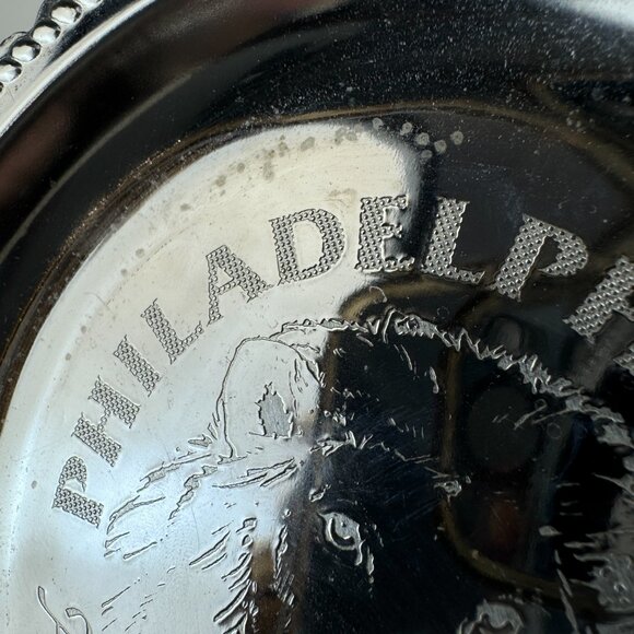 Vtg Small Round Silver Metal Philadelphia Zoo America's First Lion Etched Dish - Picture 9 of 15